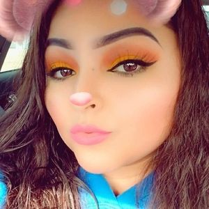 Meet your Posher, Becky